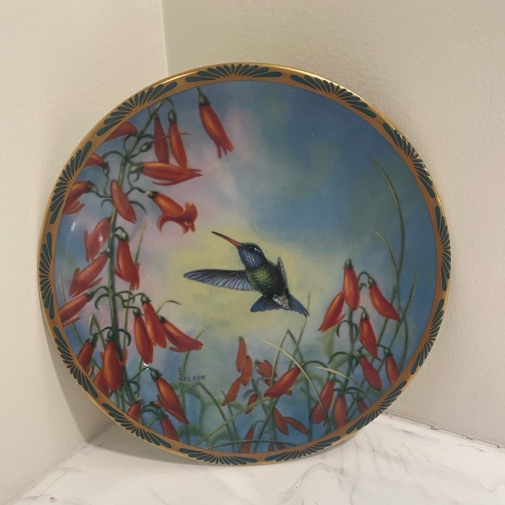 Pickard collectors plate. Gems of nature 
Hand painted by Cyndi Nelson